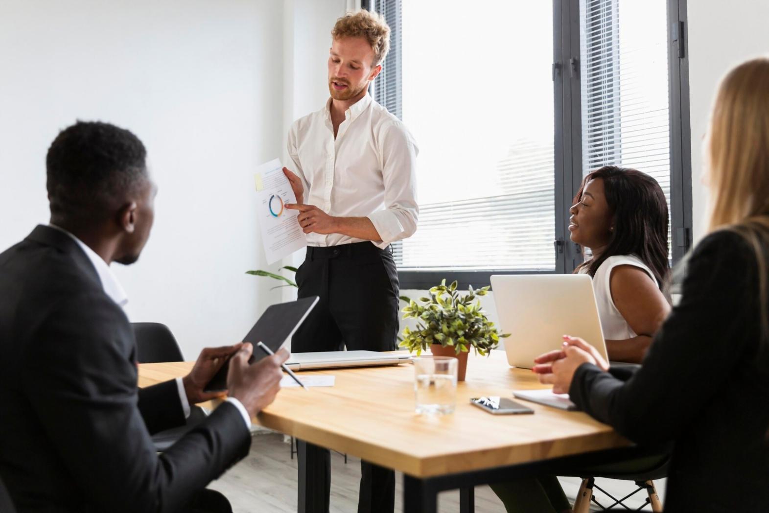 Досвідчені ментори в галузі маркетингу